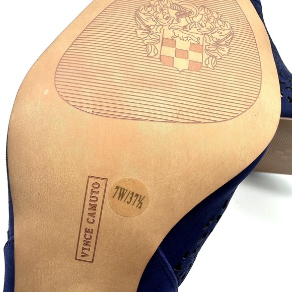 Vince Camuto Dastana Royal Blue Perforated Suede Leather Peep Toe Sandal Heels 7 - Picture 7 of 9